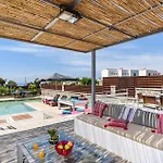 Villa Beatris Seastone By Villa Plus